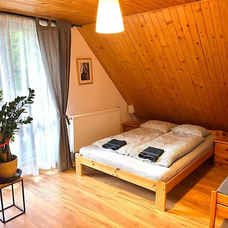 Jalowcowka Centrum Aktywnosci Psychoruchowej Gæstehus *