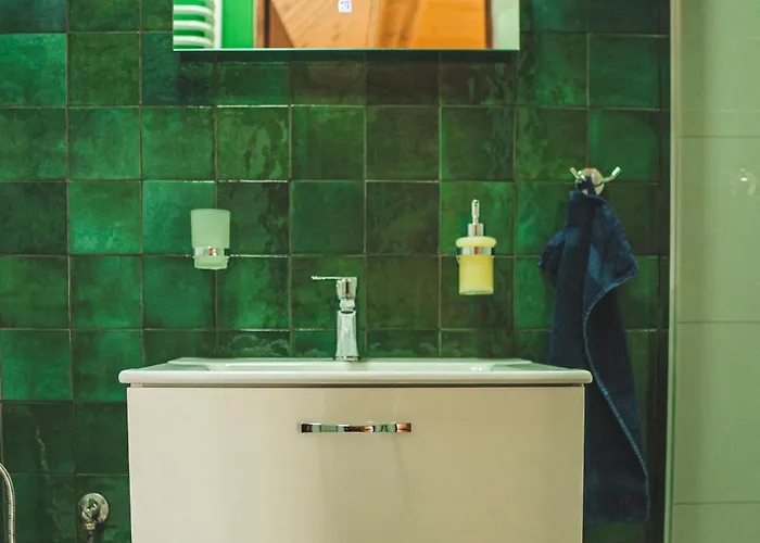 Jalowcowka Centrum Aktywnosci Psychoruchowej בית הארחה